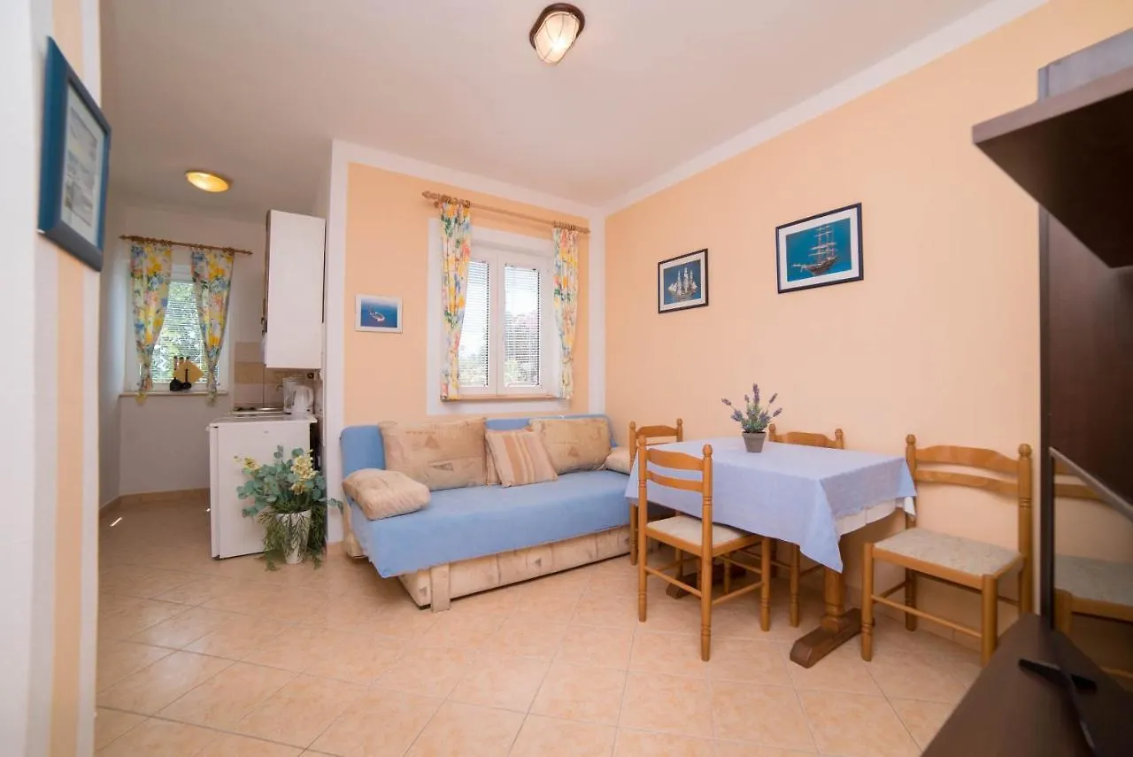 Apartments By The Sea Barbat, Rab - 4967 Barbat na Rabu