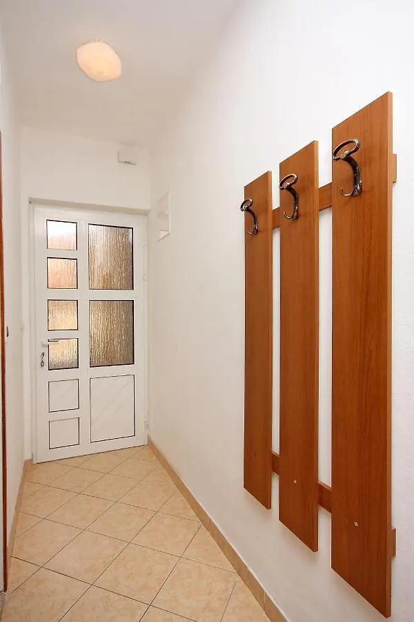 Apartments By The Sea Barbat, Rab - 4967 Barbat na Rabu
