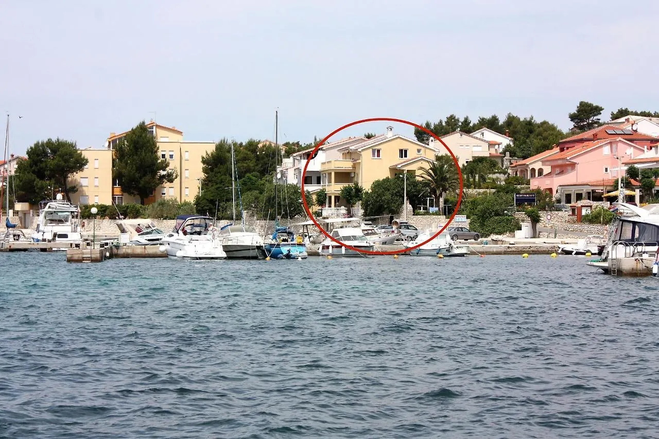 Apartments By The Sea Barbat, Rab - 4967 Barbat na Rabu